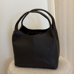 Lederhandtasche mit doppelten Henkel